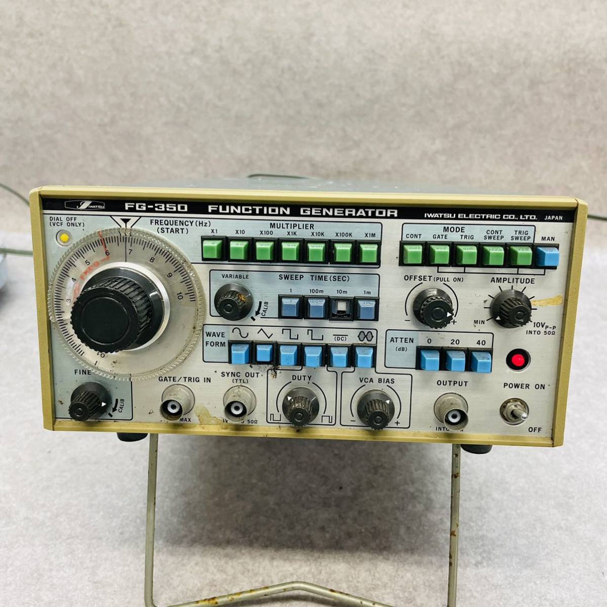 I-4)IWATSU 岩通 ファンクション・ジェネレーター FG-350 通電OK 現状