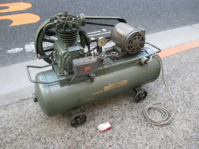 t221☆岩田ミニコン 200V1.5kw - コンプレッサー t221☆岩田ミニコン 200V1.5kw - コンプレッサー