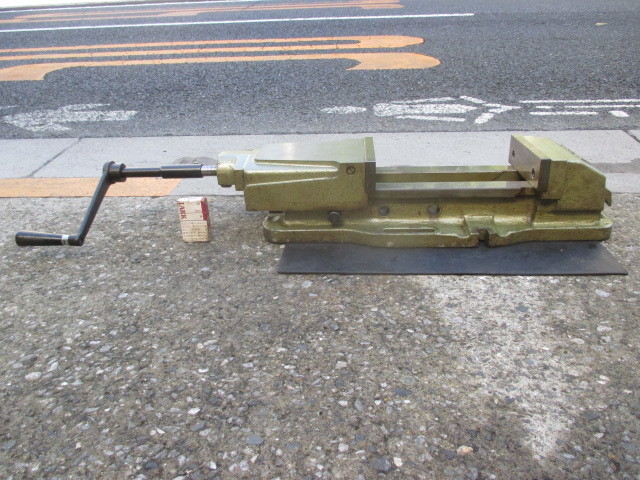 t246☆TAKEDA 油圧バイス TKー200HVS 口金幅200mm t246☆TAKEDA 油圧バイス TKー200HVS 口金幅200mm