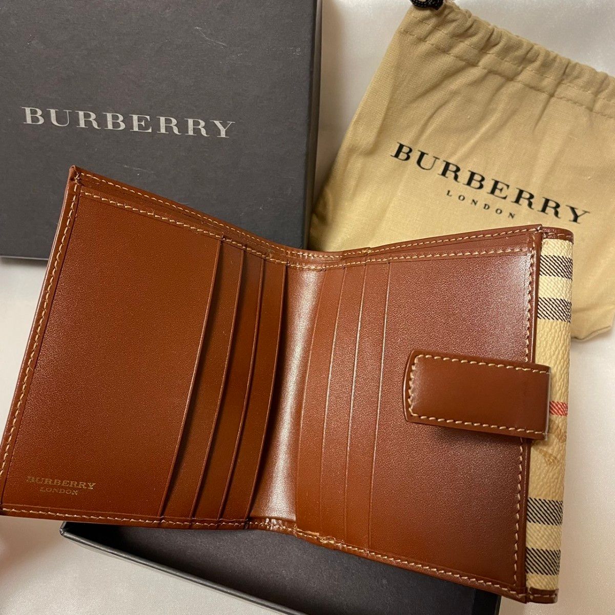 【新品同様・未使用】BURBERRY 二つ折り財布 シャドーホース チェック