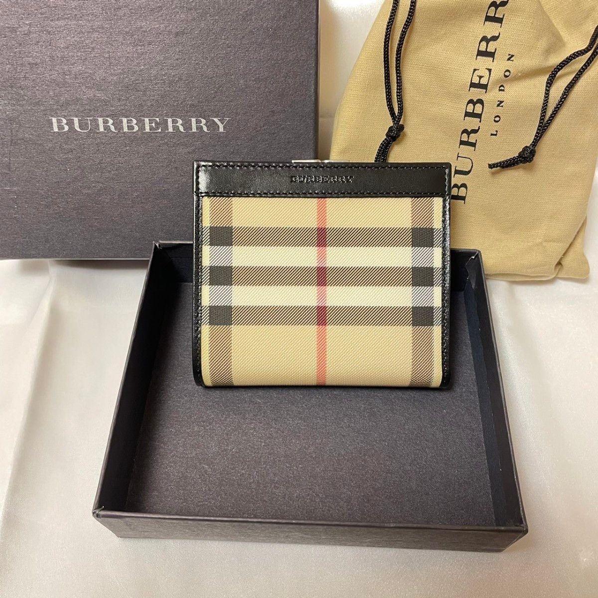 新品未使用】BURBERRY バーバリー 二つ折り財布 がま口 値下げ不可