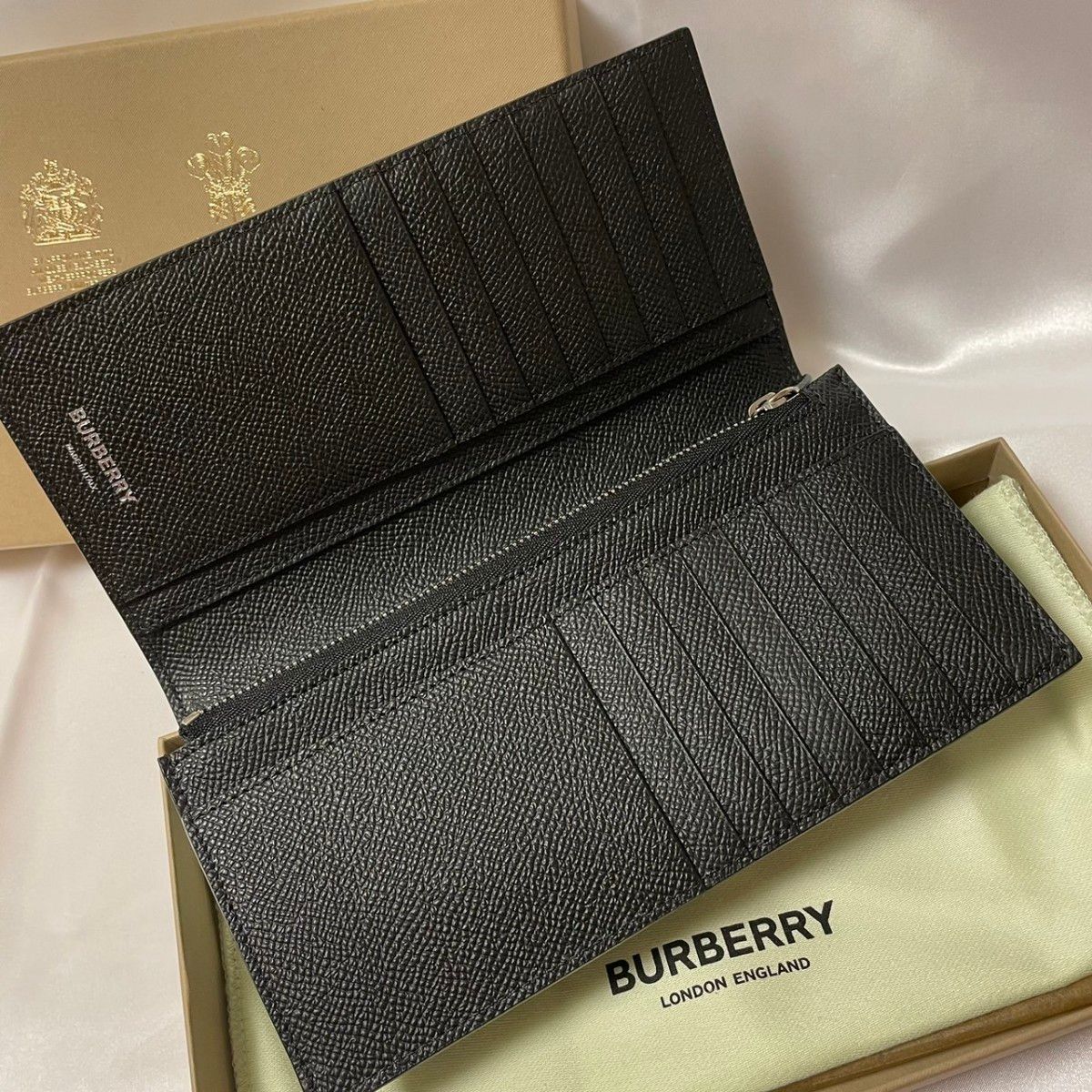 【新品未使用】BURBERRY バーバリー 長財布 箱付き チェック柄