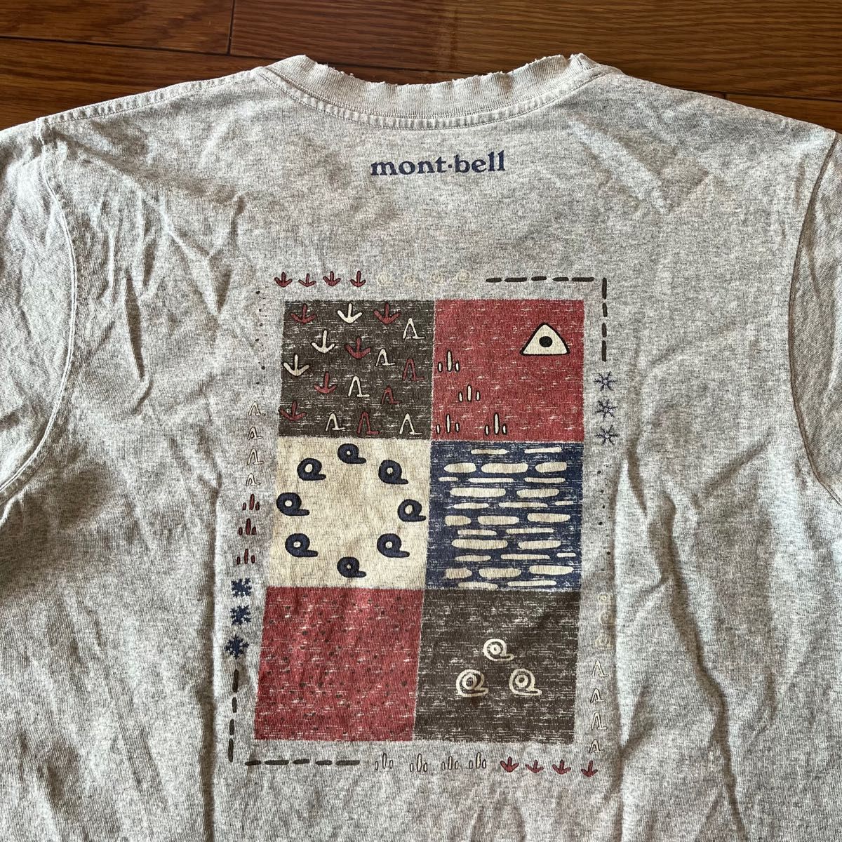 モンベル　mont-bell  地図記号　グレー　Sサイズ　Tシャツ 半袖Tシャツ