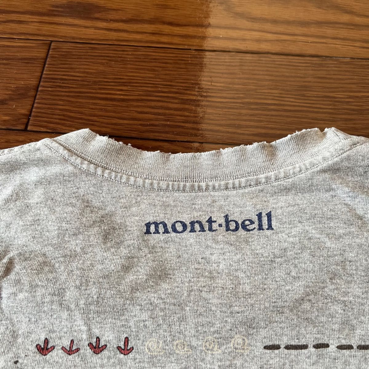 モンベル　mont-bell  地図記号　グレー　Sサイズ　Tシャツ 半袖Tシャツ