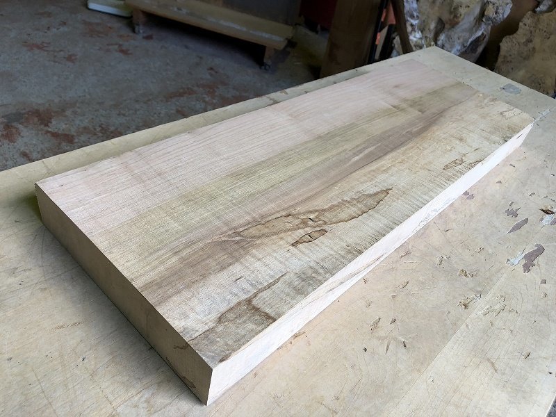 【EH471Q】ソフトメープル 740×255×55 縮杢 極上杢 一枚板 材料 天然木 無垢材 乾燥材 銘木 材木 木工 DIY《銘木登屋》_画像1