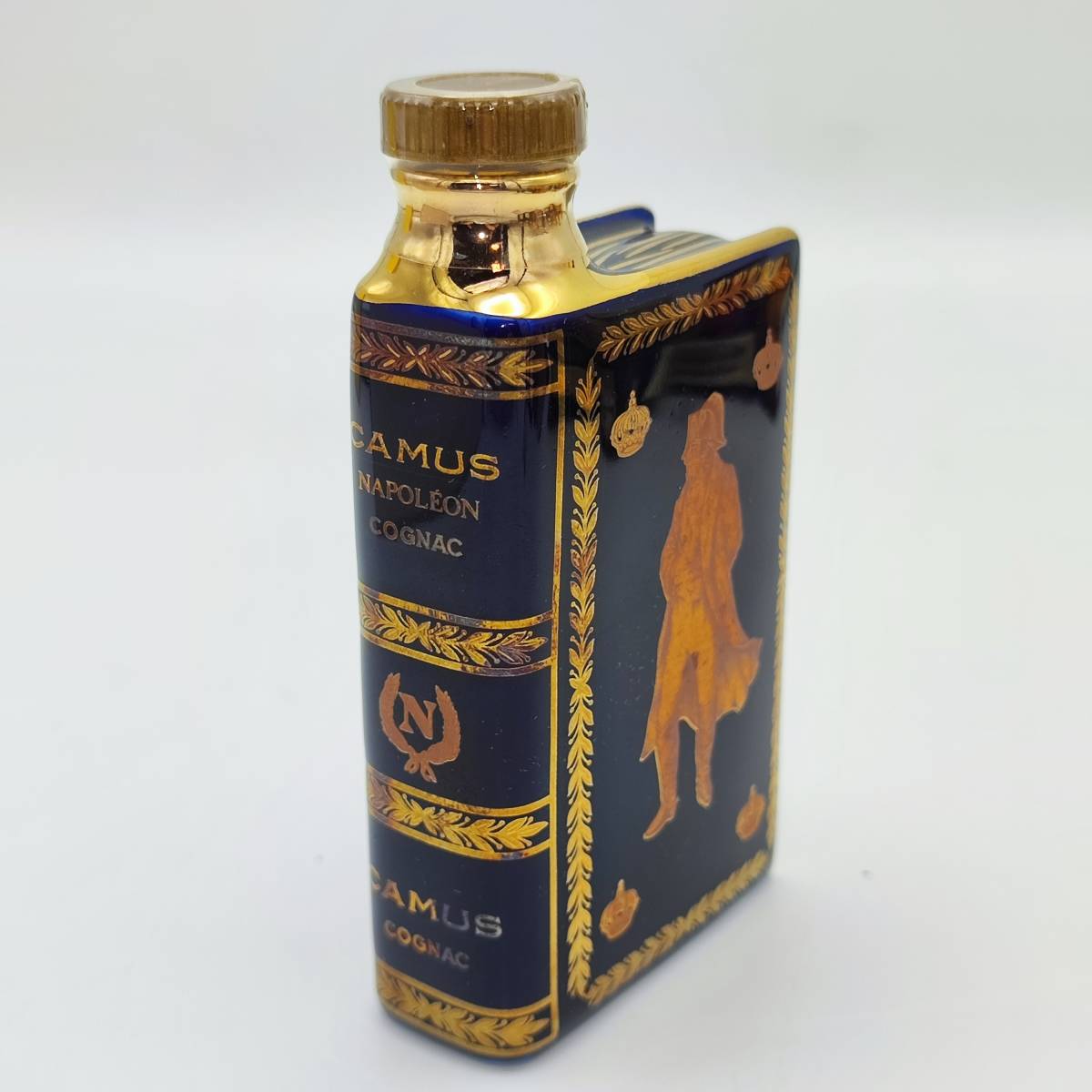 CAMUS NAPOLEON BOOK COGNAC 22K GOLD 約40度 約50ml【カミュ CAMUS NAPOLEON BOOK COGNAC 22K GOLD 約40度 約50ml【カミュ