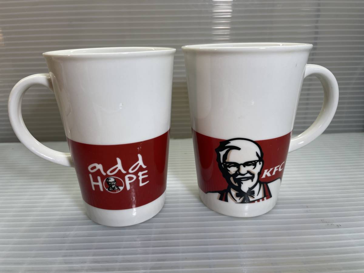 KFC ケンタッキーフライドチキン チャリティーマグカップ ２個セット カーネルサンダーの画像1