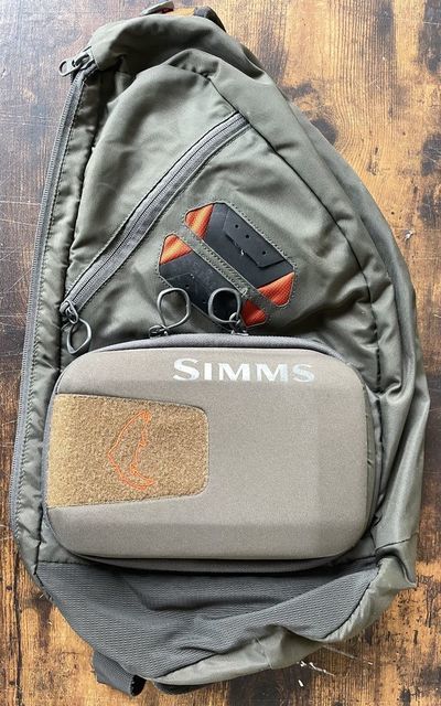 激安直営店 SIMMS シムス カーキ系 ラージスリングパック ヘッド