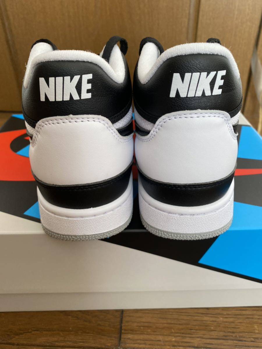 最終出品　SNKRS購入品 中古美品 NIKE ATTACK 27.5☆DUNK Air Jordan1 sacai fragment Under Cover_画像3