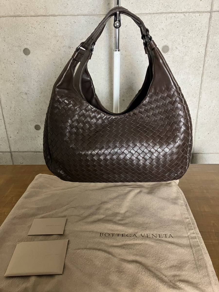 素敵でユニークな BOTTEGA VENETA 美品 ショルダーバッグ かばん