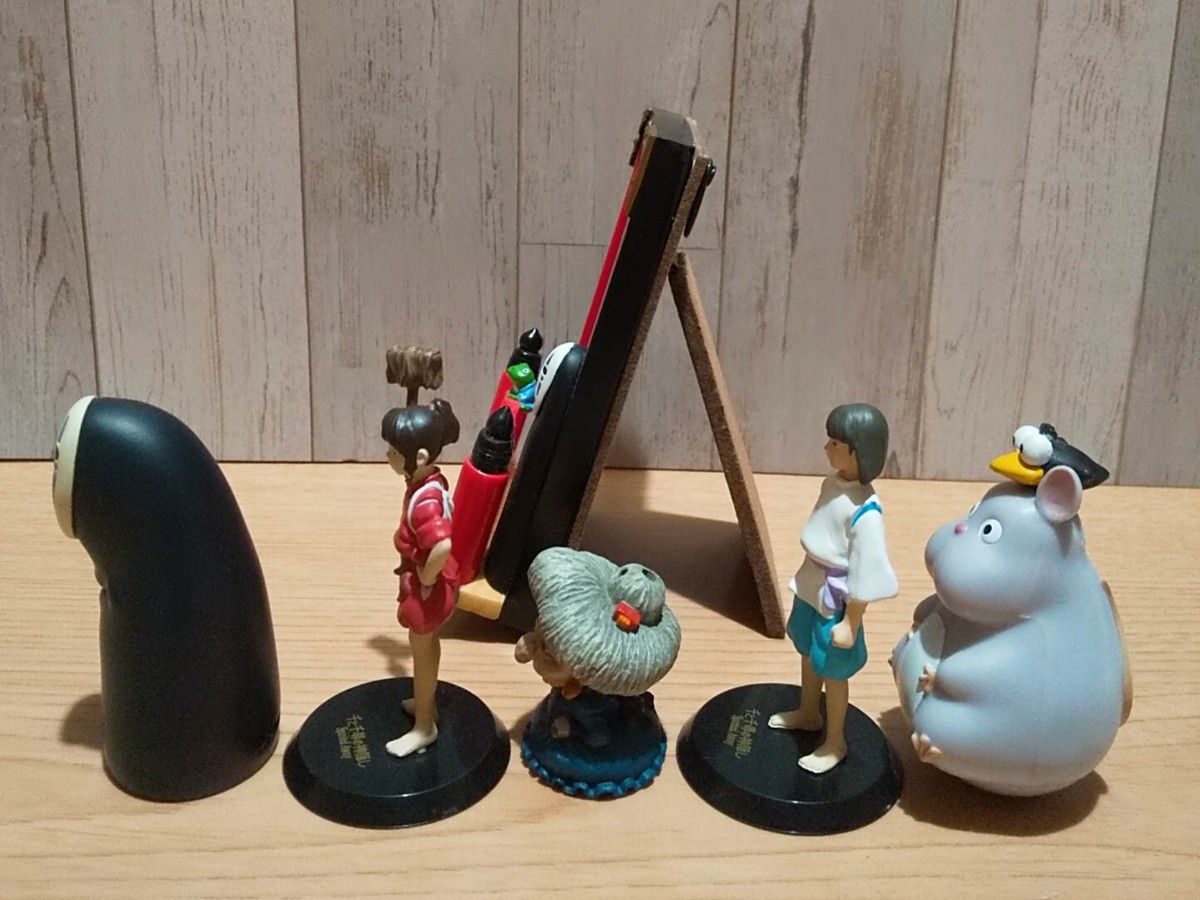 ジブリ 千と千尋の神隠しフィギュア ミニフォトフレーム ジブリ 千と千尋の神隠しフィギュア ミニフォトフレーム