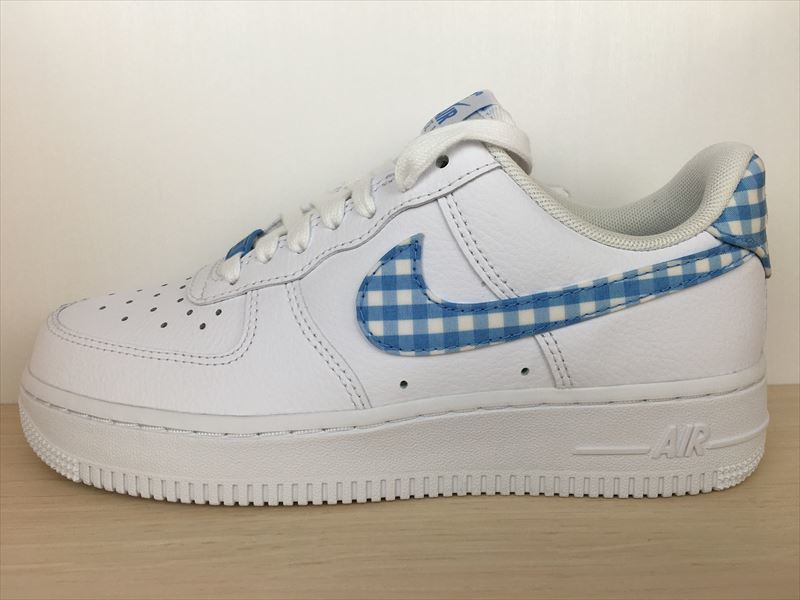 NIKE（ナイキ） AIR FORCE 1'07 ESS TREND（エアフォース1'07 ESSトレンド） DZ2784-100 スニーカー 靴 ウィメンズ 24,5cm 新品 (1762)の画像1