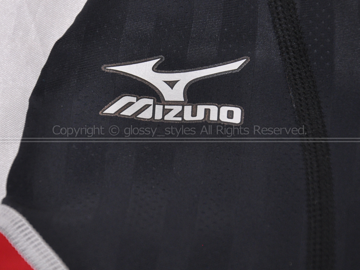 K1849-04■美品 mizuno ミズノ ストリームアクセラ ジュニア Fina承認ミディアムカット競泳水着 N2MA6423 ブラック×レッド 120_画像3