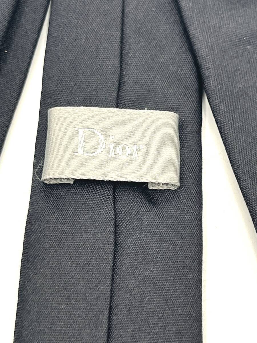 Dior HOMME ディオールオム　ネクタイ　高級シルク　蜂　Bee　ナロータイ　ブラック　大剣4.2　全長145