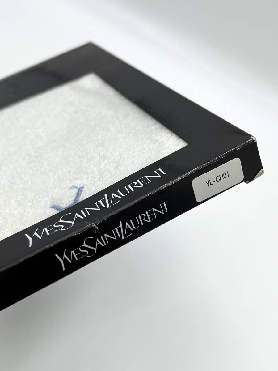 【未使用品】Yves Saint Laurent イヴ サンローラン タオルハンカチ ハンドタオル ホワイト×ライトブルー ロゴ刺繍 W25 H25