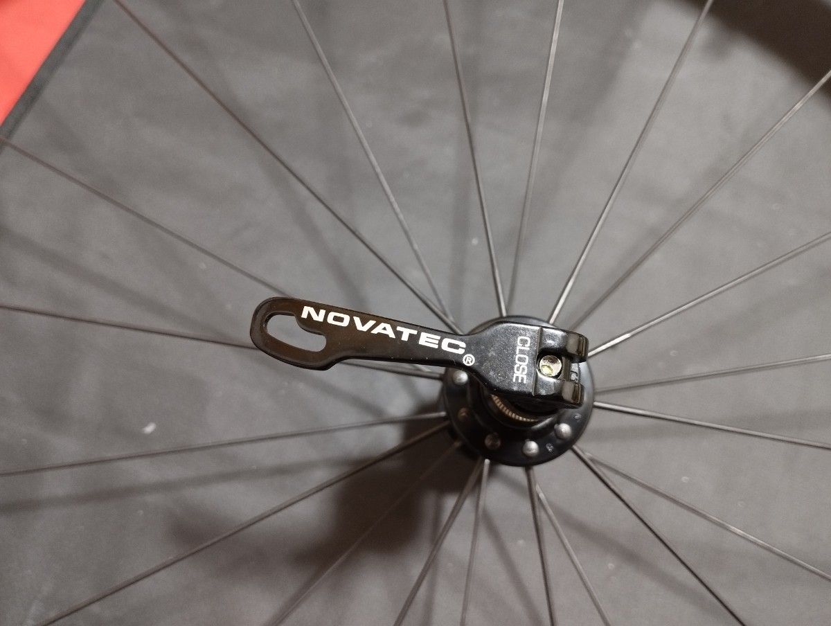 NOVATEC R3 38mm ノバテック カーボンホイール前後 タイヤ NOVATEC R3 38mm ノバテック カーボンホイール前後 タイヤ