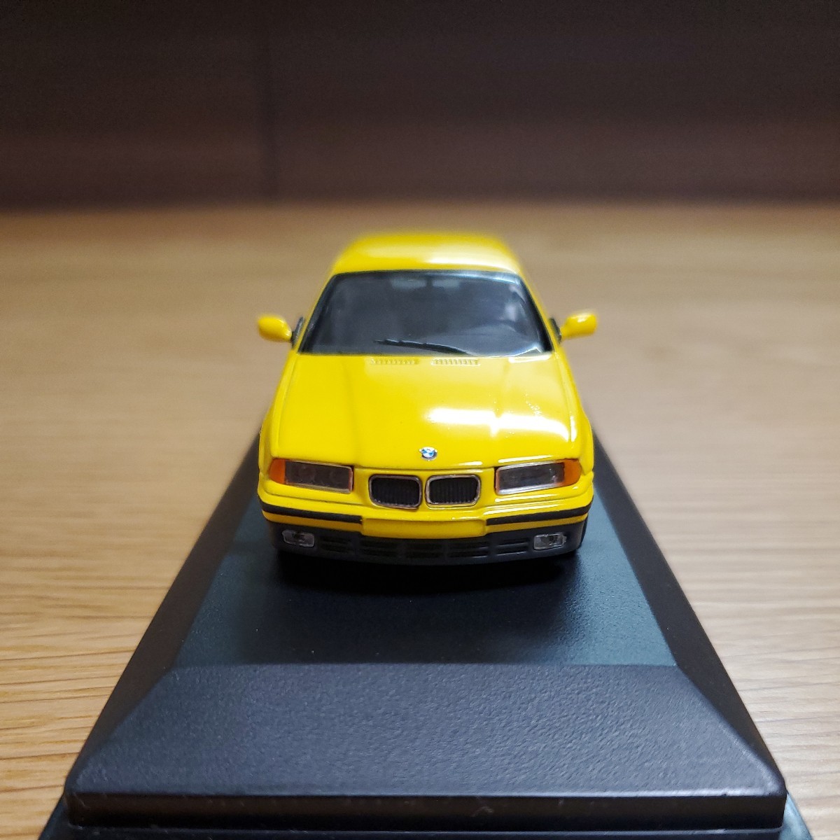 1/43 ミニチャンプス MINICHAMPS ミニカー/BMW 3-series Coupe Yellow/ビーエムダブリュー 3シリーズ イエロー_画像2