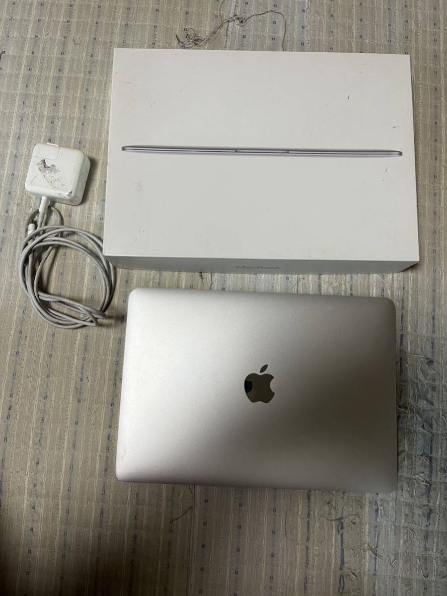 MacBook 12インチ シルバー 2017mid モデル MNYH2J/A|PayPayフリマ