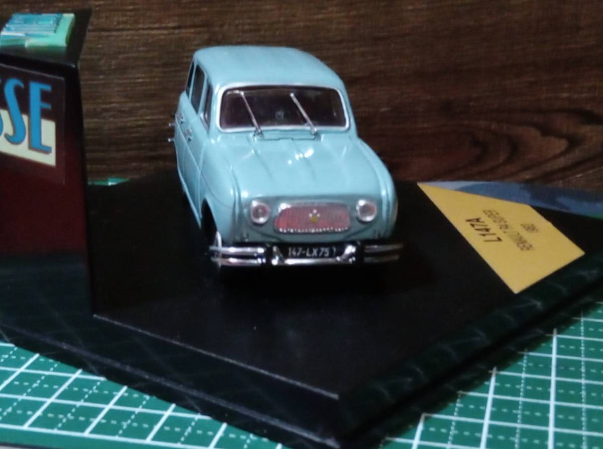 VITTESE 1/43 Renault 4L SUPER 1962 (Light Blue) ルノーキャトル シュペール_画像3