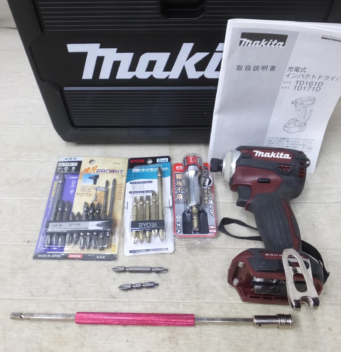 ◆makita マキタ 充電式インパクトドライバ TD171D 18V 電動工具 ケース 本体のみ◆