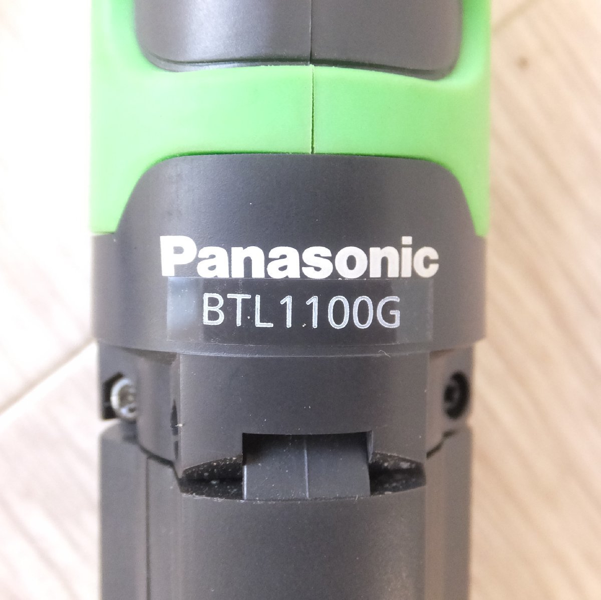 ◆Panasonic パナソニック 墨出し名人 BTL1100G レーザーマーカー ケータイ 壁十文字 墨出し器◆_画像6