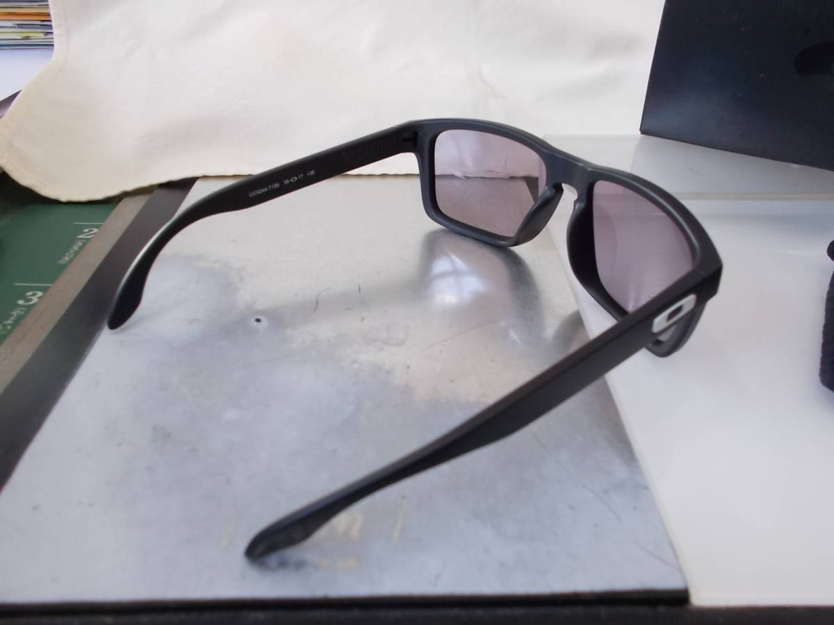 OAKLEY オークリー HOLBROOK (A) OO9244-7156 サングラス お洒落 OAKLEY オークリー HOLBROOK (A) OO9244-7156 サングラス お洒落