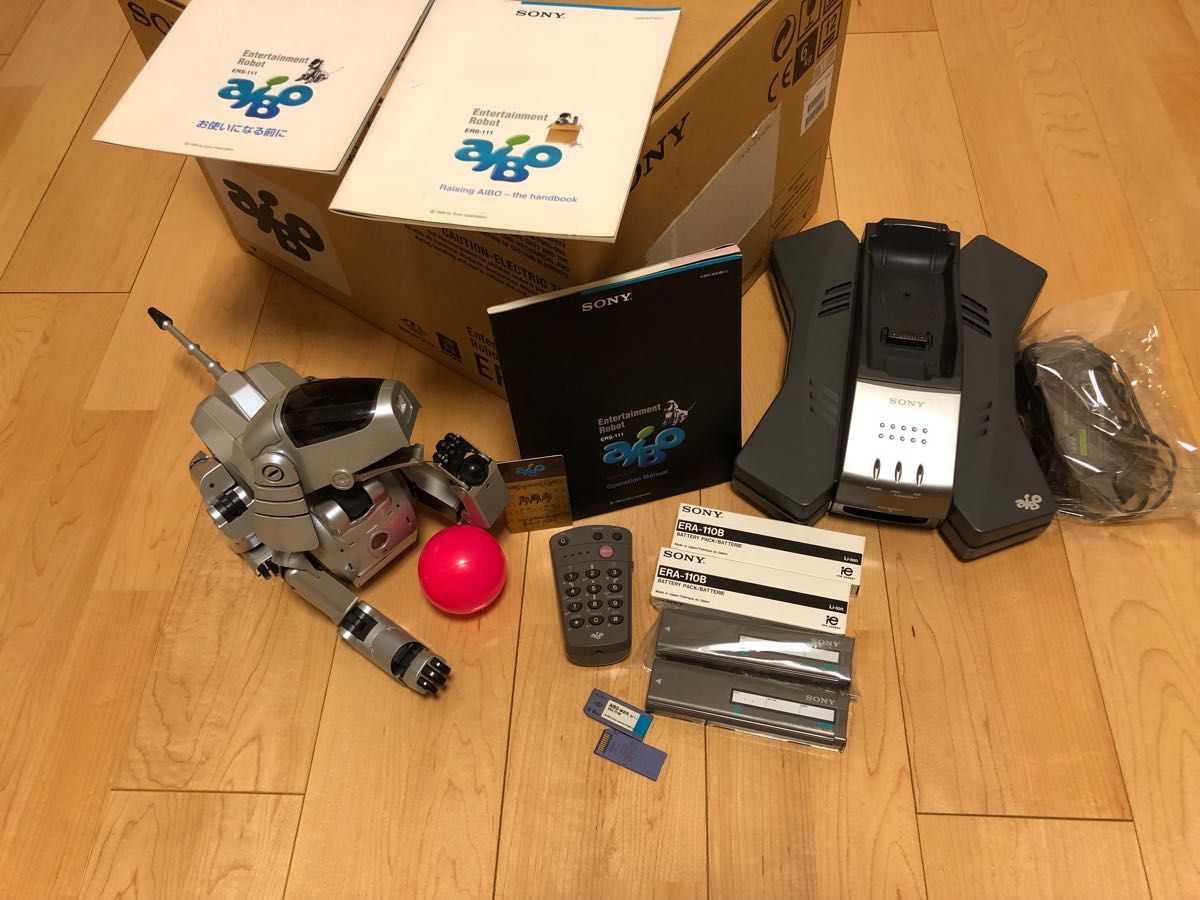 初代 AIBO 【ers-111】アイボ SONY 付属品一式揃 《耳パーツ揃 初代 AIBO 【ers-111】アイボ SONY 付属品一式揃 《耳パーツ揃