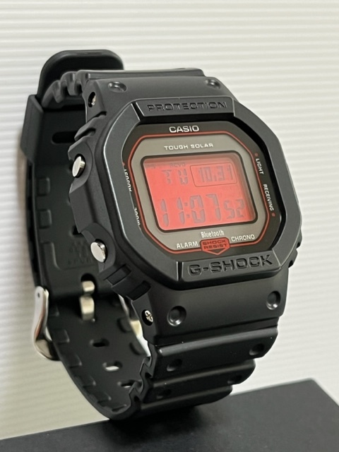 CASIO G-SHOCK GW-B5600AR-1JF　ブラック レッド　Bluetooth　ソーラー電波腕時計　Black and Red Series_画像4