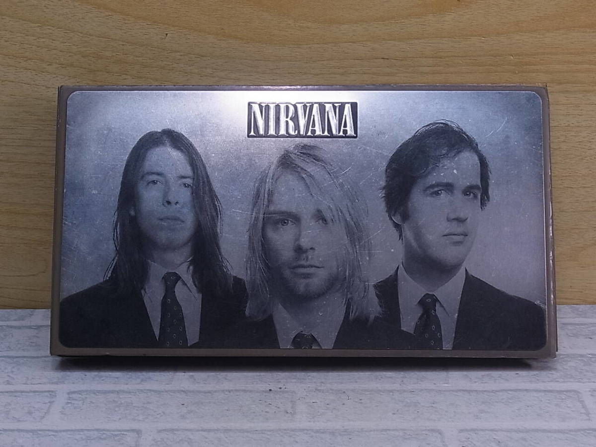 ◎L/508●洋楽CD☆ニルヴァーナ NIRVANA☆With The Lights Out☆中古品_画像1