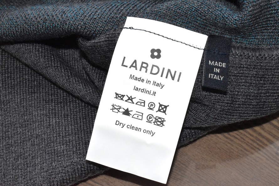 LARDINI ラルディーニ ウール ジャーガード アイコンエンブレム ボタン ニット ベスト サイズ48 イタリア製 未着用_画像8