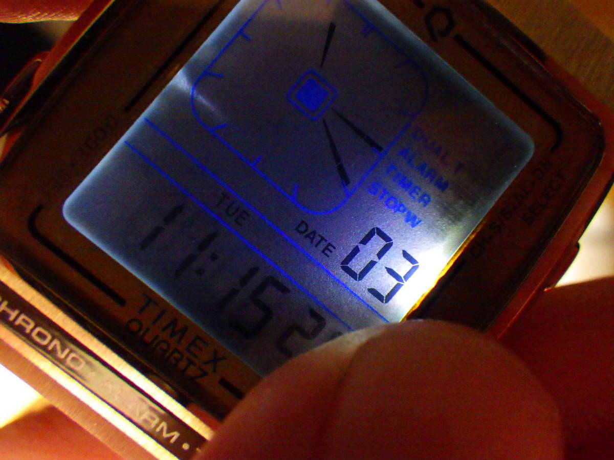 TIMEX タイメックス 訳あり デジタル腕時計 復刻モデル TW2U72500 #605_画像2
