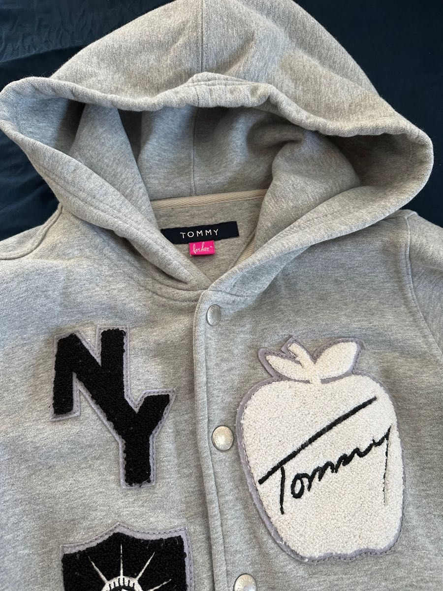 Tommy レディースファッション　パーカー　ジャケット