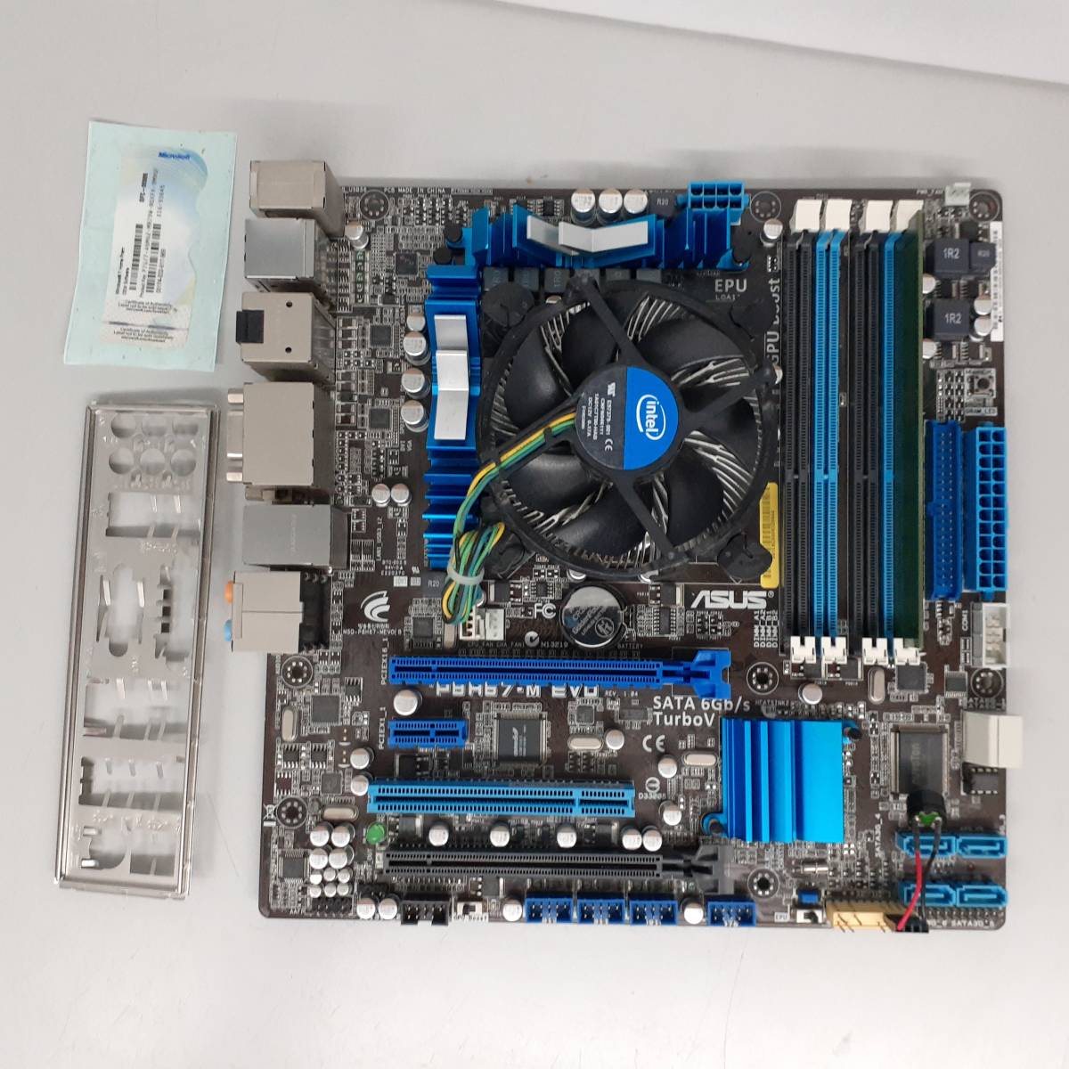 ASUS P8H67-M EVO LGA1155 INTEL第2世代CPU対応 MicroATX CPU メモリ付属 中古 BIOS起動ジャンク品_画像1