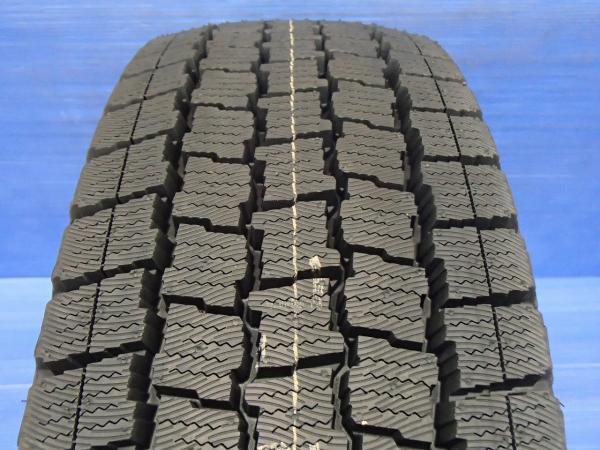 送料無料 新品 スタッドレス ホイール 4本セット グッドイヤー ICE NAVI CARGO 195/80R15 107/105L SEIN-SS 15インチ 6J 6H139.7 +44_画像3