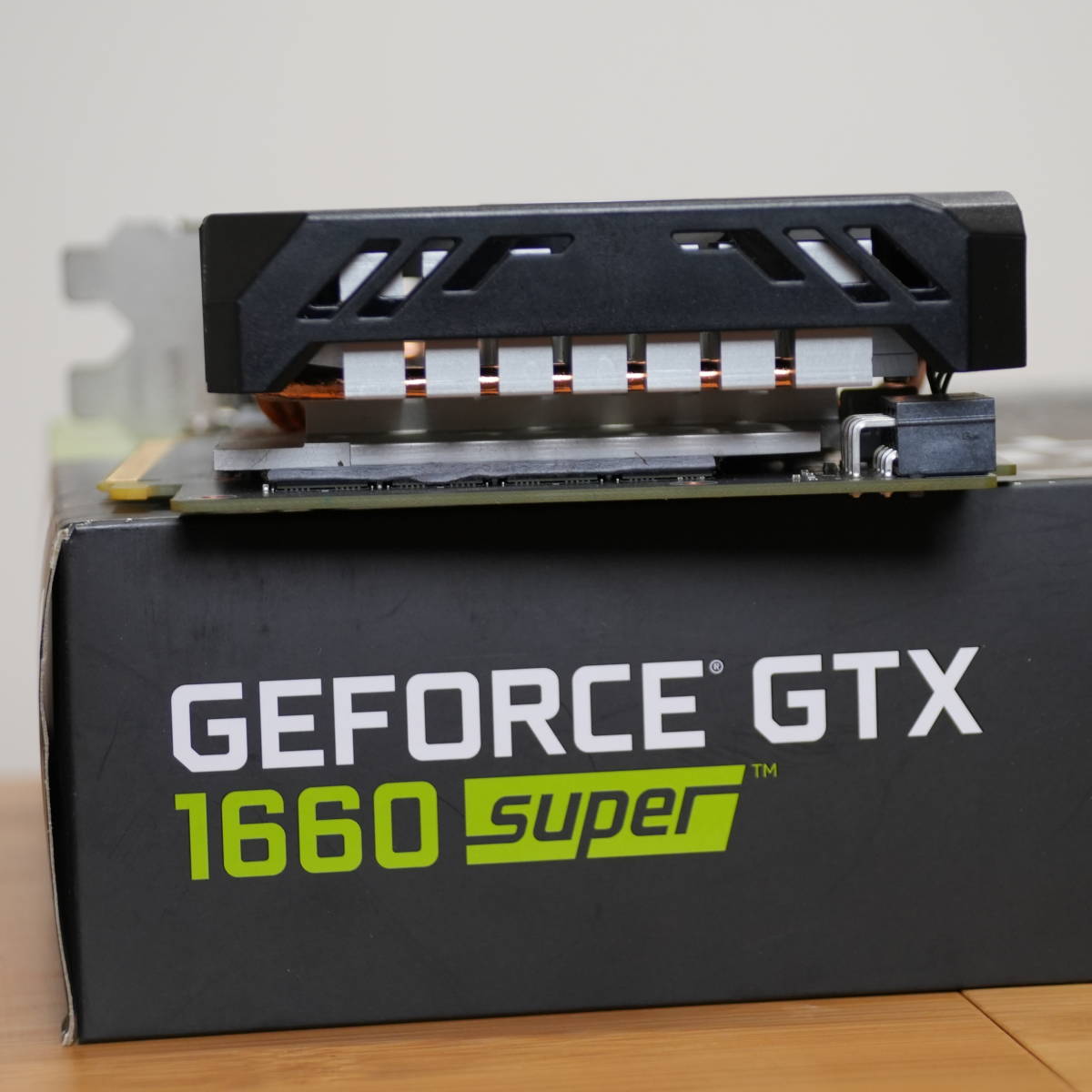 MSI グラフィックボード GeForce GTX 1660 SUPER AERO ITX 中古美品_画像9