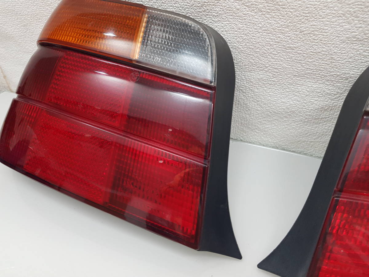 BMW 3 серии E-CG18 E36 левый и правый в комплекте задний фонарь 29270104 /40354 лампа нет [A1]