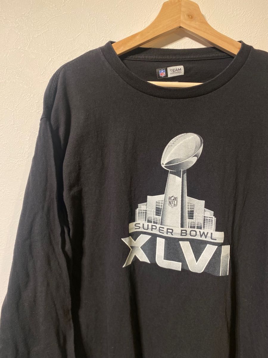 US古着 USA製 アメリカ古着　長袖　ロンT 秋冬　ビンテージ  プリントTシャツ　NFL super bowl  XLVI