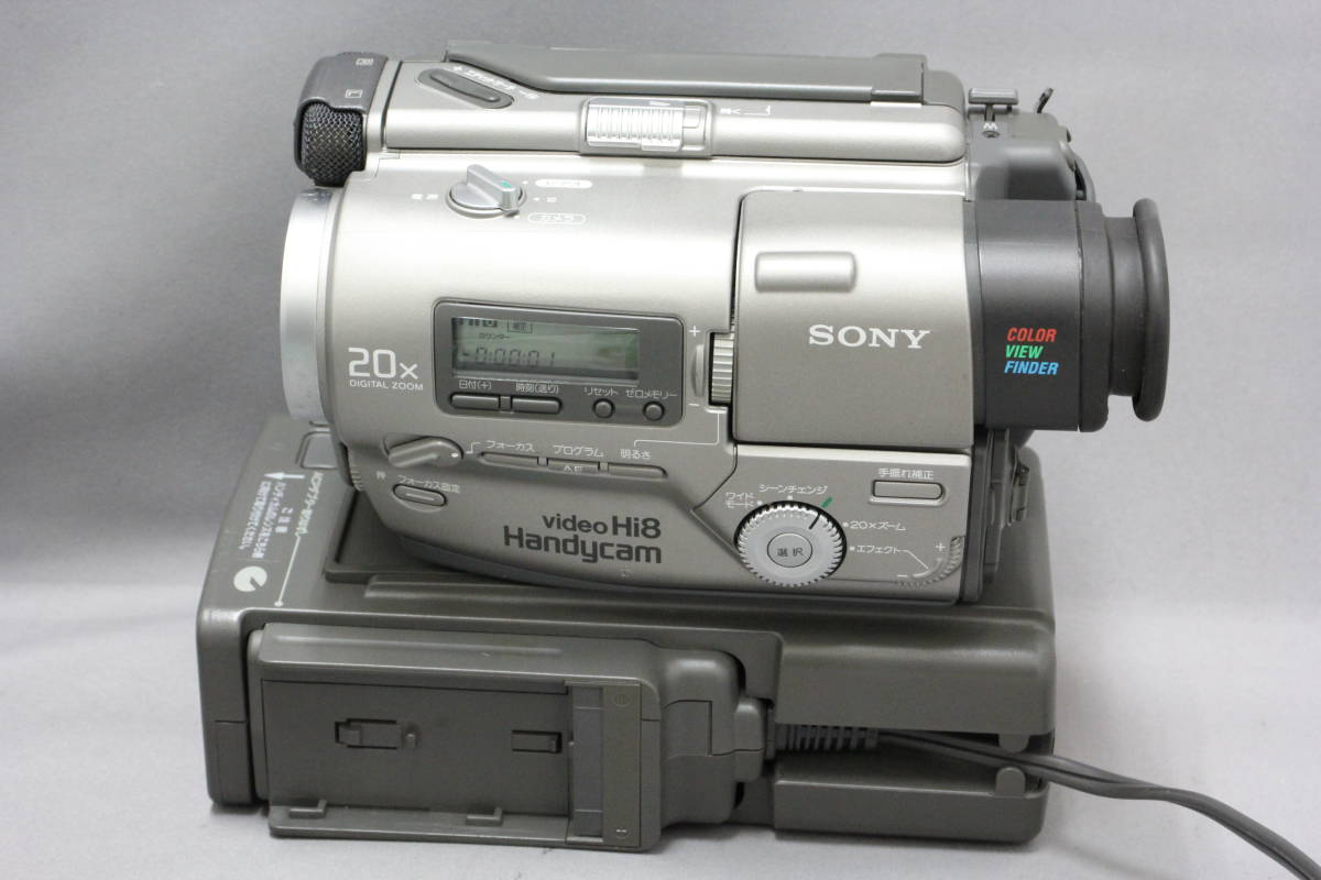 ■アキバカメラ■　ソニー（SONY）　CCD-TR2 テープを入れて撮影再生動作確認しました　古い物なので難あり品です_画像1