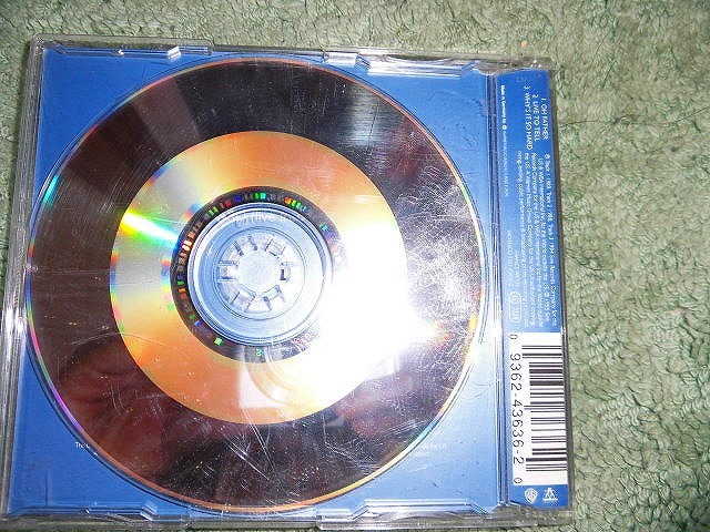 Y160 CD マドンナ　OH FATHER 　Madonna　1994年 海外版(輸入盤) 盤特に目立った傷はありません 全3曲入り_画像3