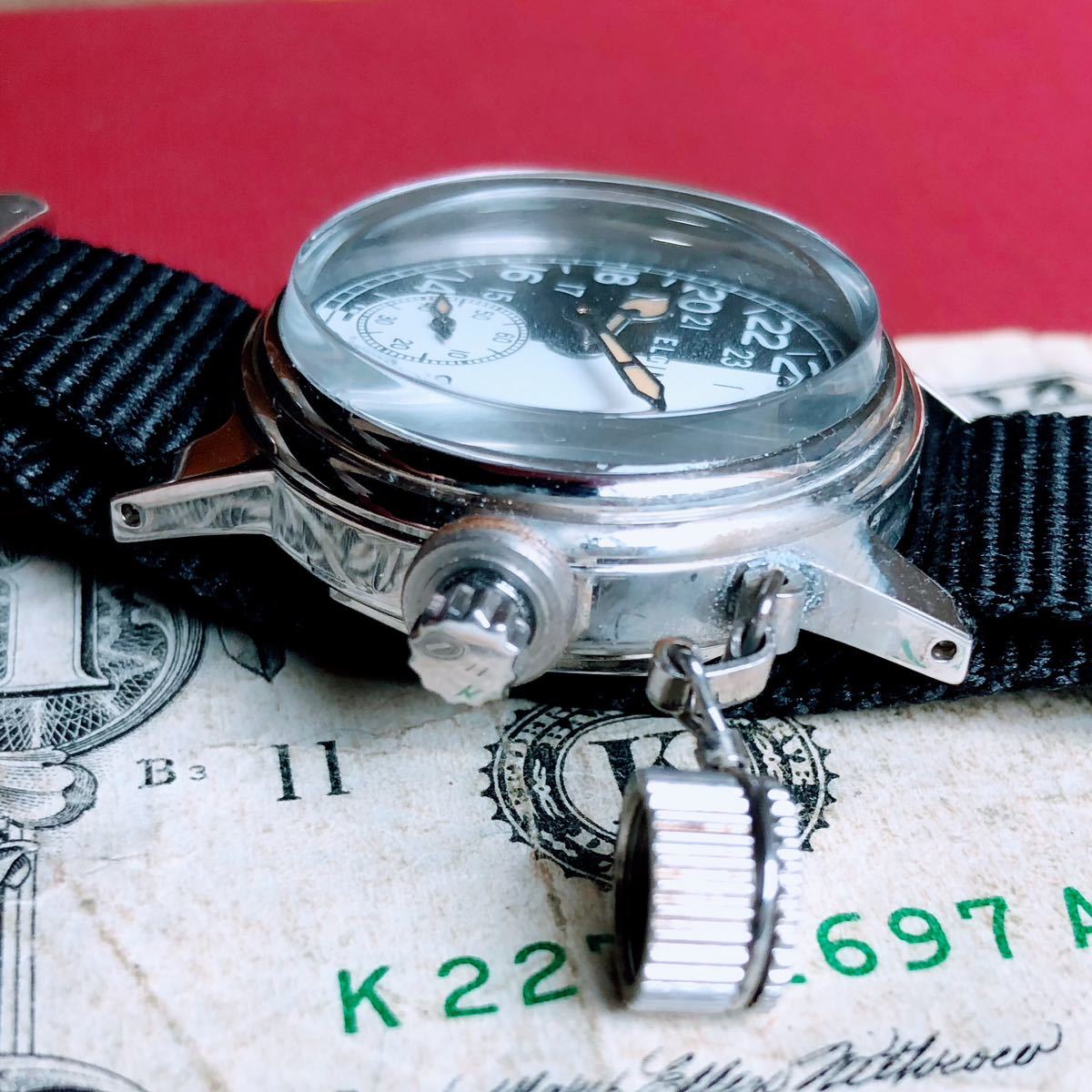 #2772【人気のミリタリー】メンズ 腕時計 エルジン WW2 機械式 手巻 動作品 美品 ラウンド型 ELGIN スモールセコンド 軍用 第二次世界大戦_画像8