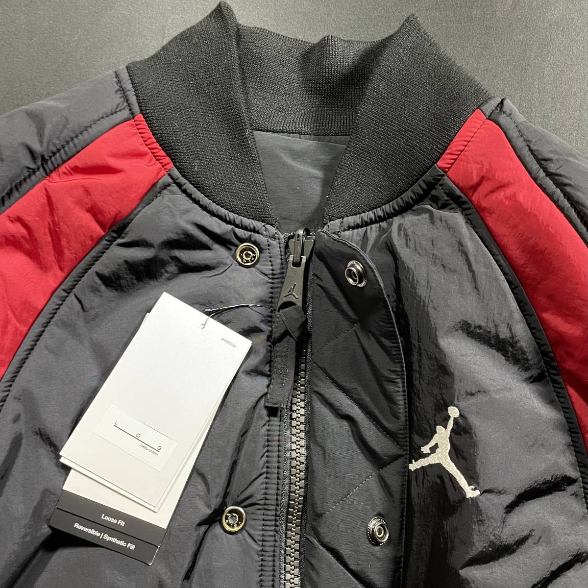 新品 NIKE JORDAN MA-1 JACKET Lsize リバーシブル ナイキ ジョーダン エムエー1 ジャケット 黒 赤 中綿 ダウン  スタジャン 保温 ウーブン