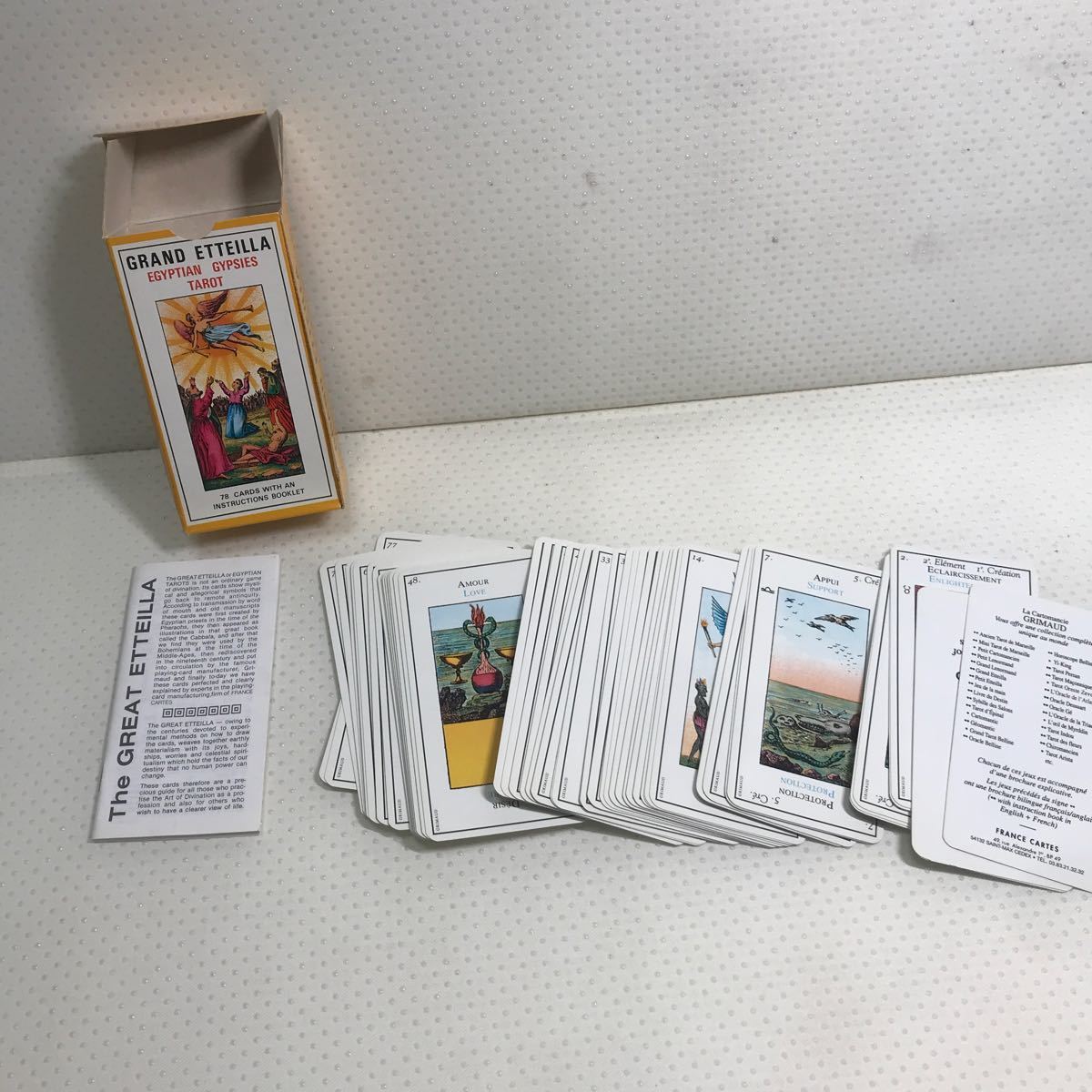 希少 タロットカード　　古いタロット ビンテージ　TAROT CARDS　海外版 絶版 廃盤　16_画像4