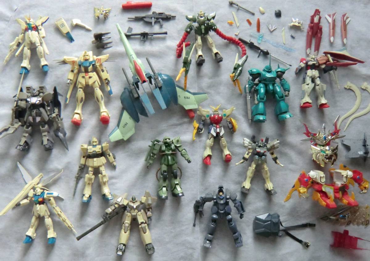 ガンダムなどのプラモデル◆完成品15点★ジャンク扱い_画像1