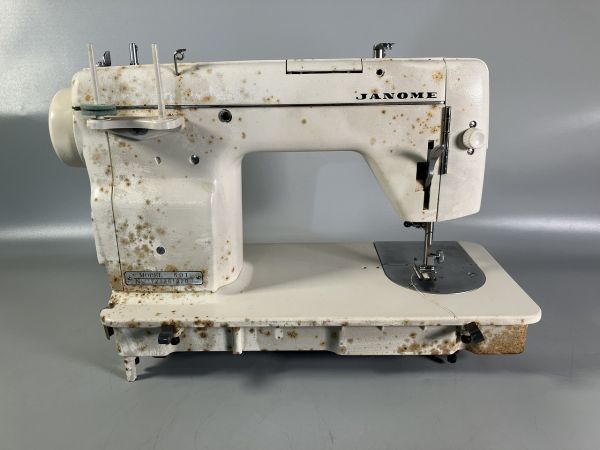 W1-696 JANOME ジャノメ MODEL 801 ミシン レトロミシン 手工芸 裁縫 裁縫道具 昭和レトロ ハンドクラフト アンティーク_画像3