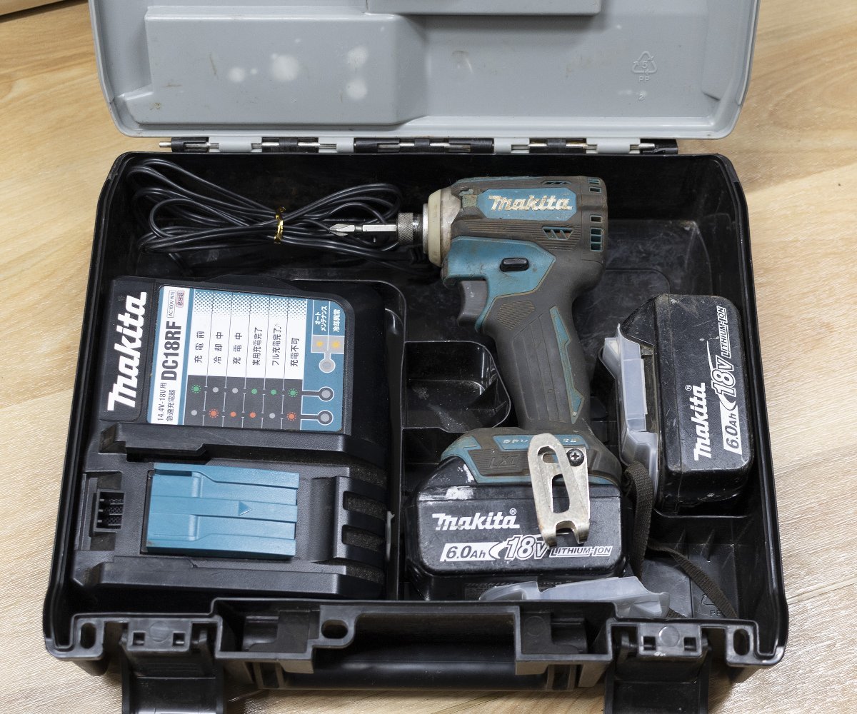 品質が 充電式インパクトドライバ マキタ makita TD171DRGX 中古品 付