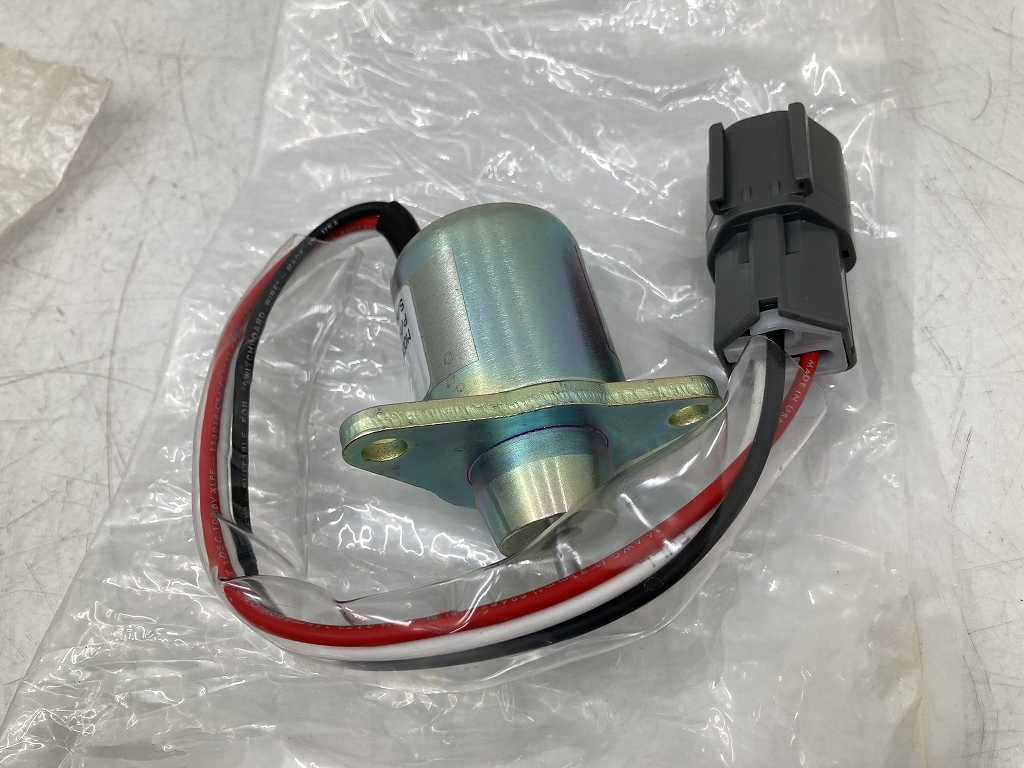 未使用 KOMATSU コマツ 純正 VAL SOLENOID ソレノイド YM119233-77932 1503ES-12S5SUC12S 建設機械 (YW1028)_画像7