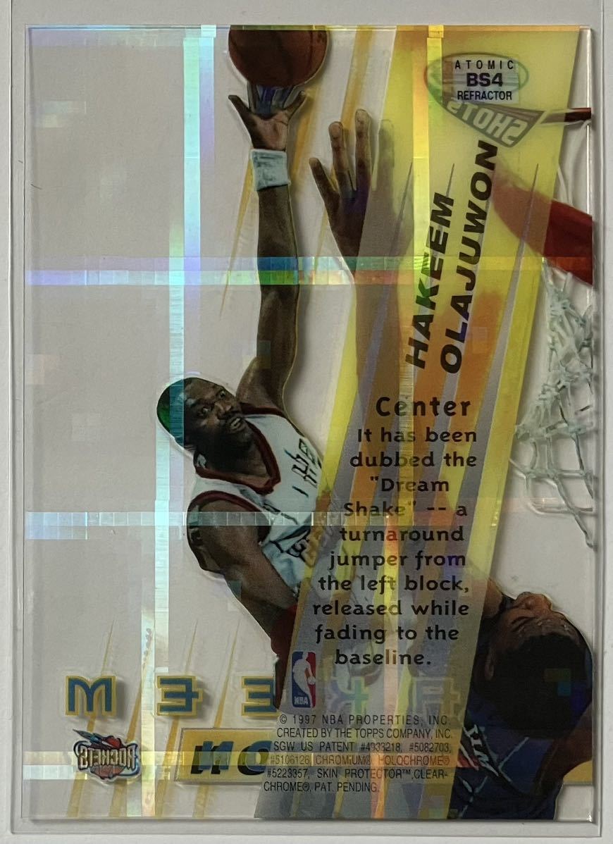 Hakeem Olajuwon 1996 BOWMAN'S BEST ATOMIC REFRACTOR NBAカード_画像2