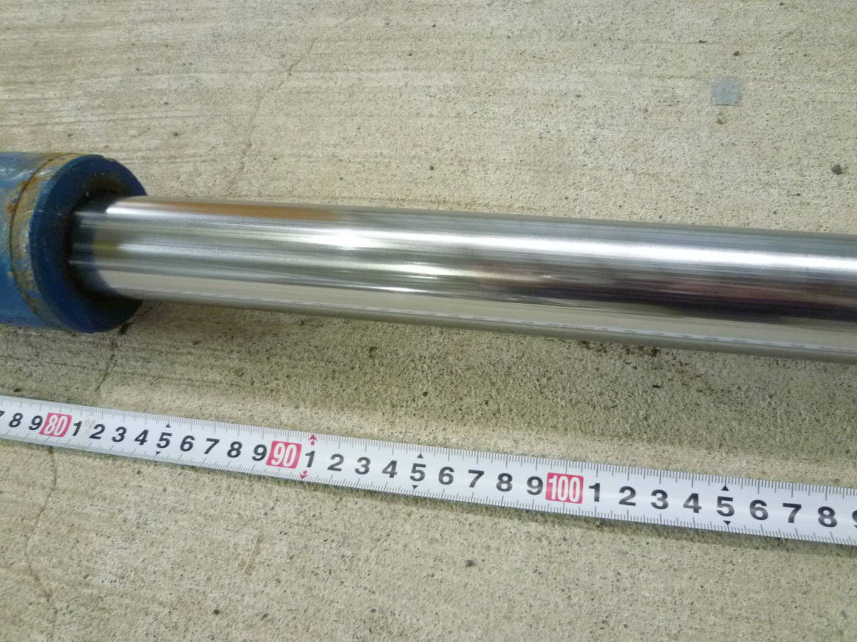 残り1本 現状渡し ジャンク扱い 油圧シリンダー 油圧ホイスト 残り1本 現状渡し ジャンク扱い 油圧シリンダー 油圧ホイスト