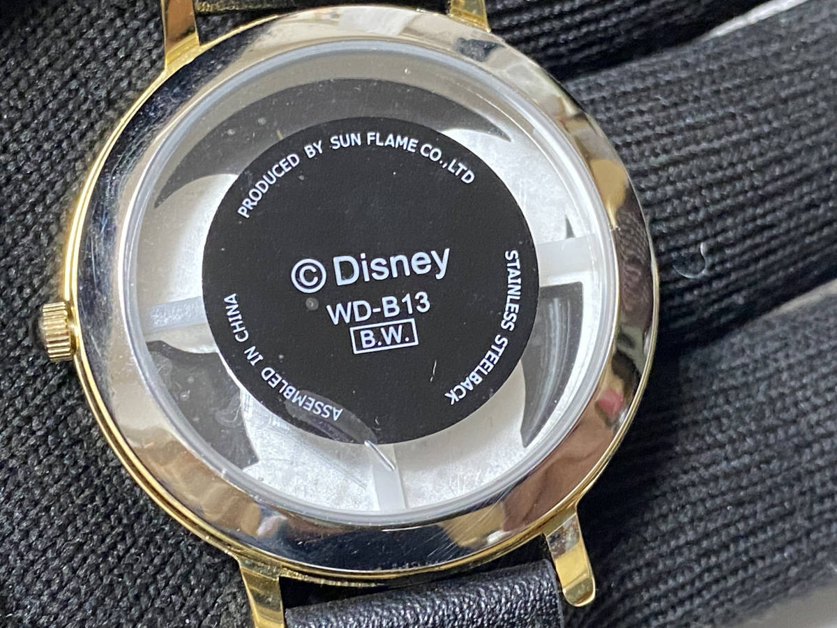 Disney ディズニー ミッキーマウス Mickey Mouse デザイン レディースサイズ 腕時計 展示未使用品　電池交換済　_画像8