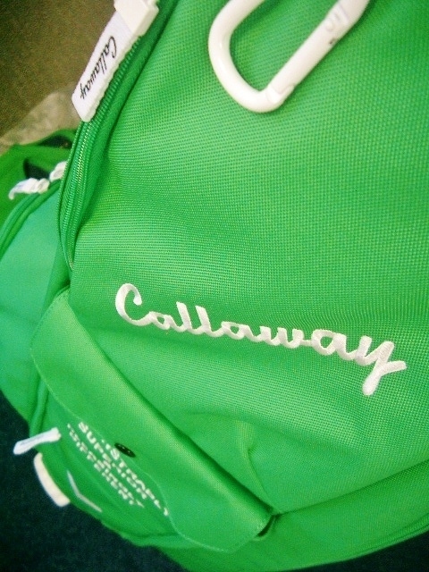 ☆未使用　キャロウェイ　ユニセックス　カジュアル　取っ手付　ポケット　合繊素材　明るい緑紺白　ゴルフバッグ